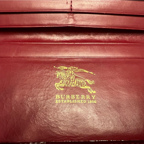 Burberry wallet - Picture 7 of 9
